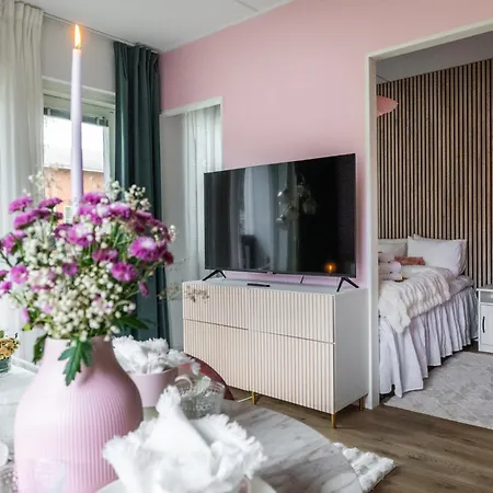 Arctic Ruby * Rovaniemi